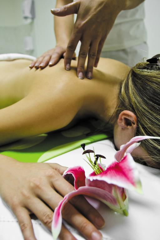 Balneo Comlex Medica Narechen Hotel Narechenski Bani Ngoại thất bức ảnh